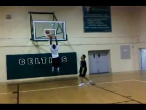 Basketball Dunk Fail compilation 2011 - Only For People Who Like To See Other Fail